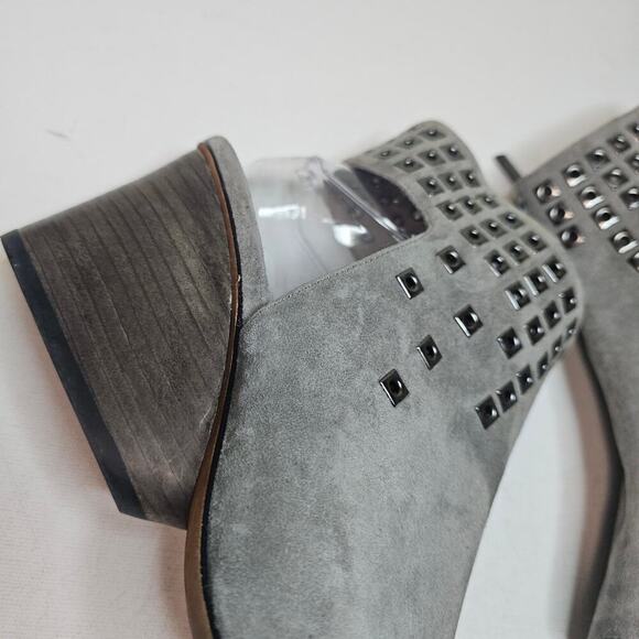Donald Pliner 10M Gray studded suede leather Janesp Peep toe Booties Zip closure - Picture 7 of 16